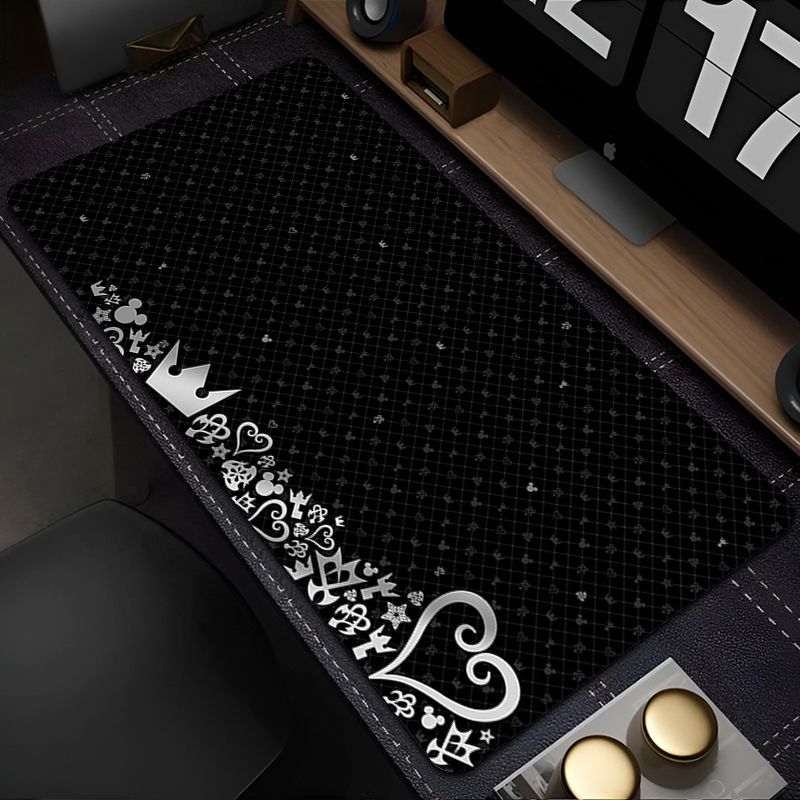 Black And White Anime Desktop  - Tech Desktop Accessories 评论和价格