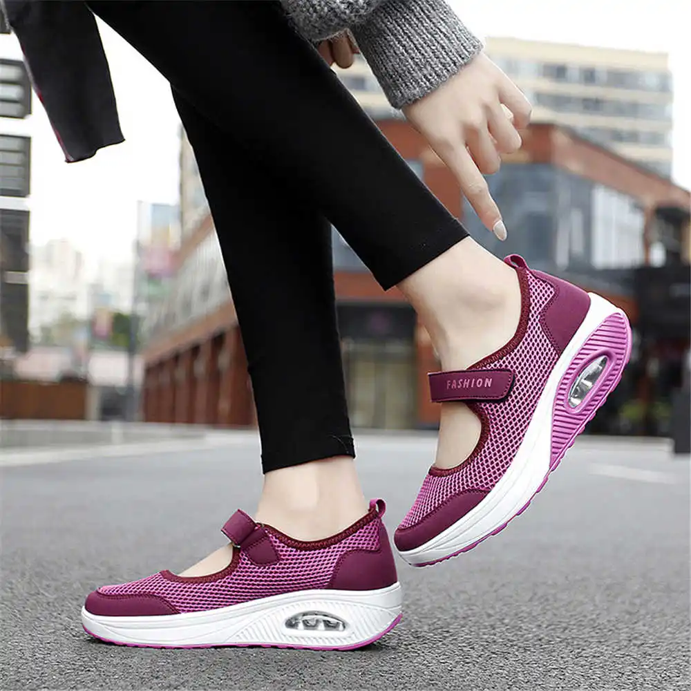 36-41 Demi-season Colored Snea - Tech Accessories Business 评论和价格